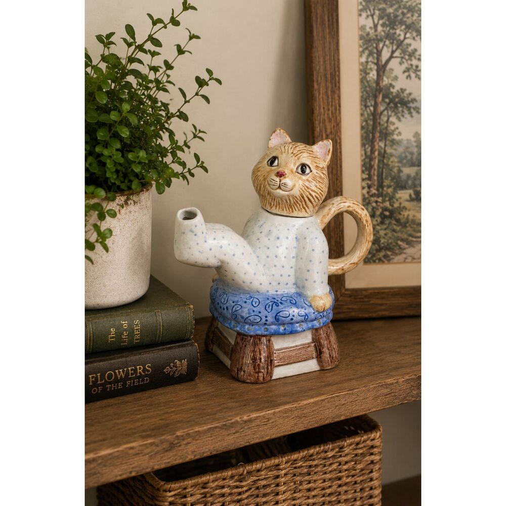 Vintage Porcelain Cat Creamer Cottagecore Grandmacore Kitchen Cottage decor
